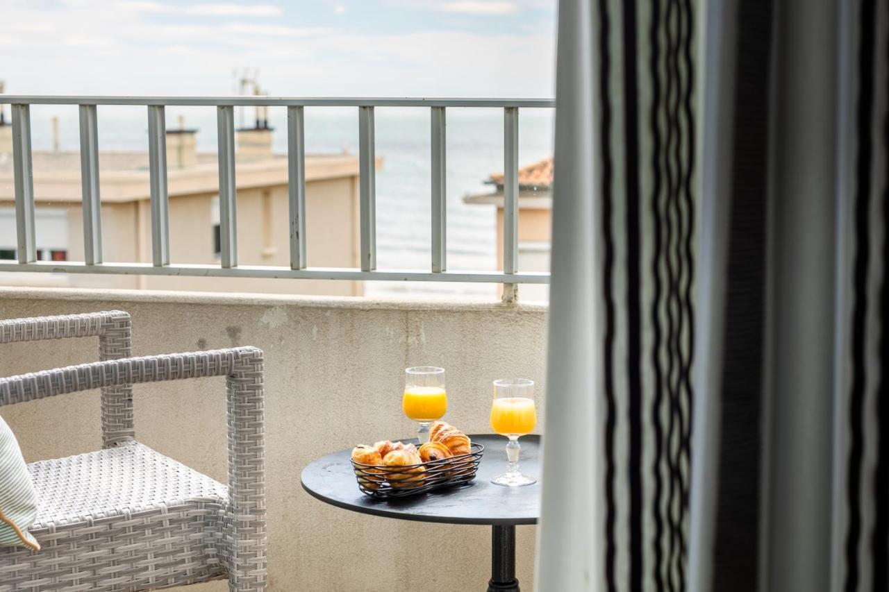 Hotel Du Midi Plage Palavas-les-Flots Eksteriør bilde