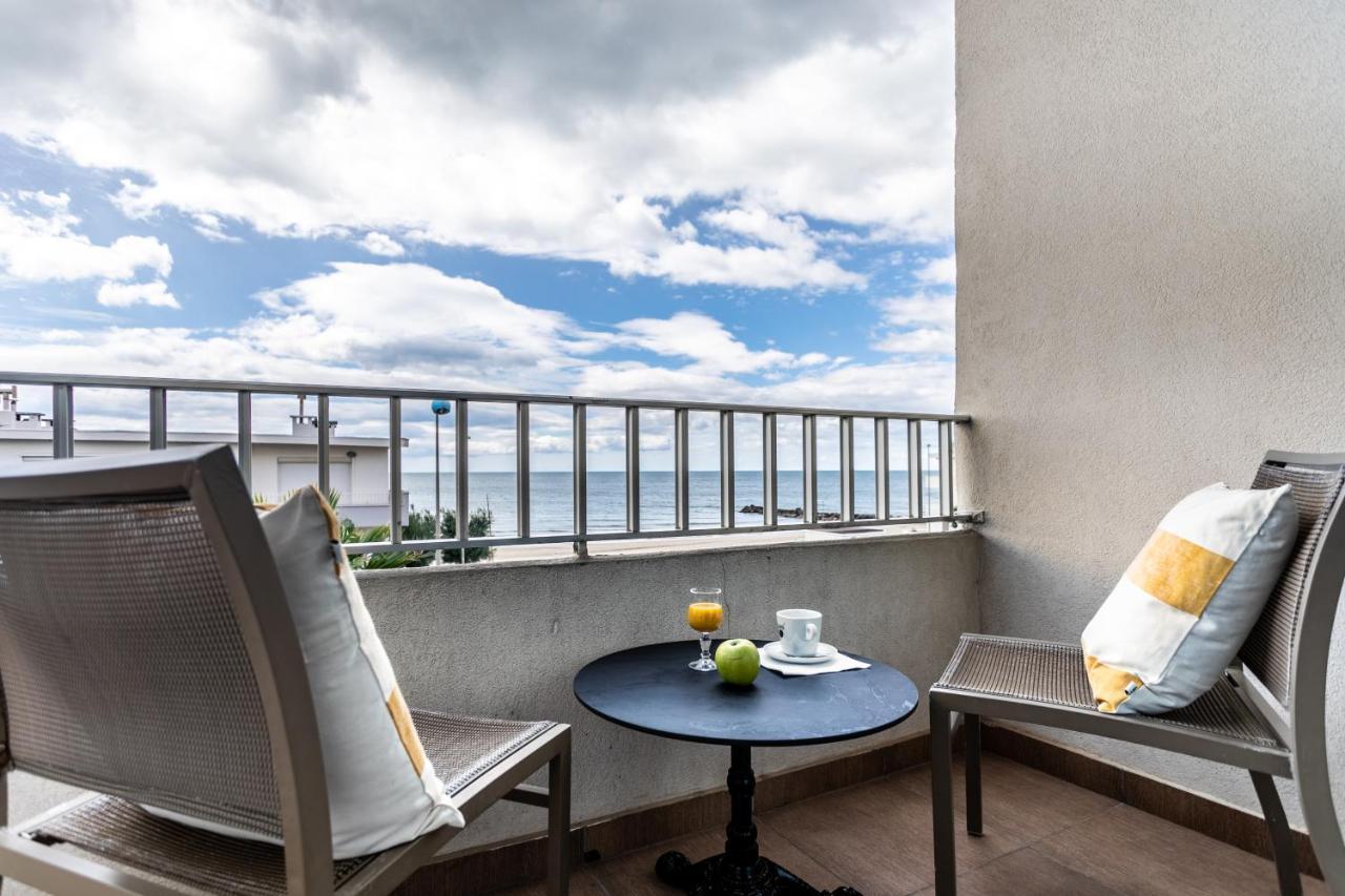 Hotel Du Midi Plage Palavas-les-Flots Eksteriør bilde